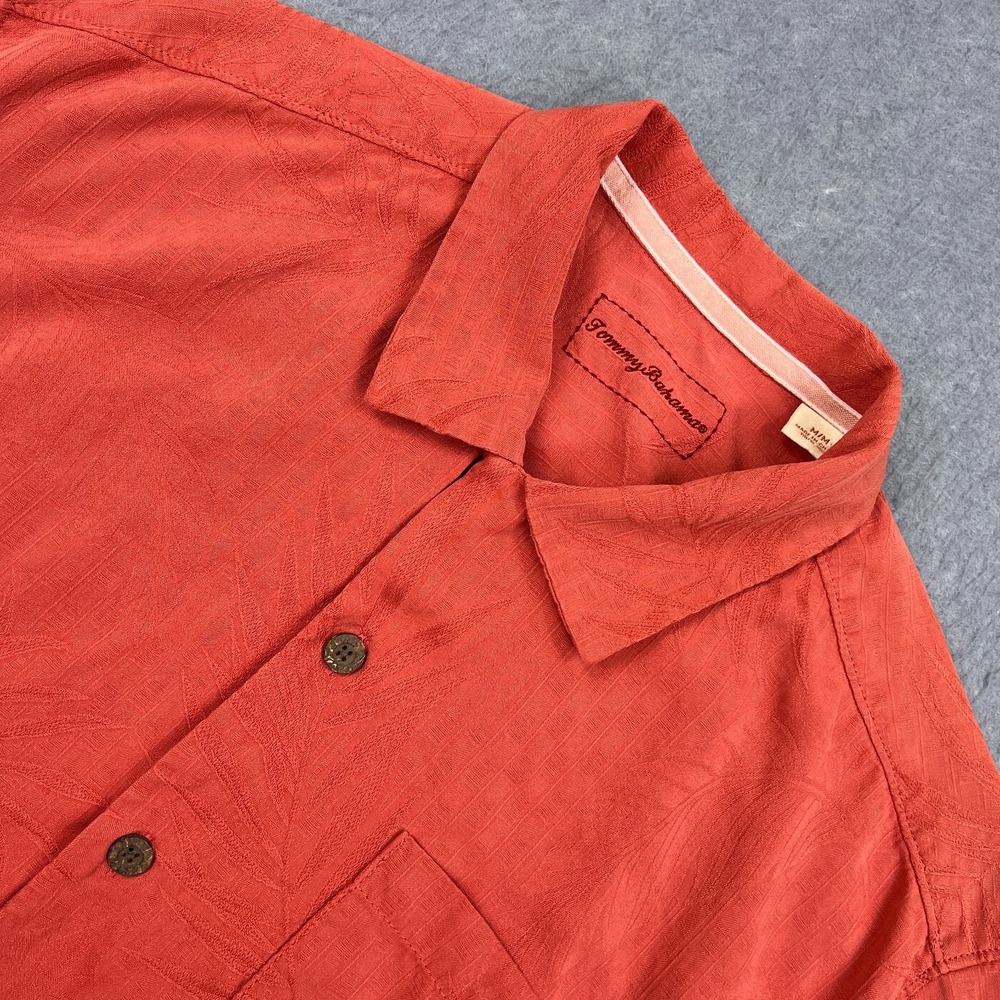 Tommy Bahama Shirt Men's Medium Orange Tiki Palms Print‎ 100% Silk Camp Hawaiian